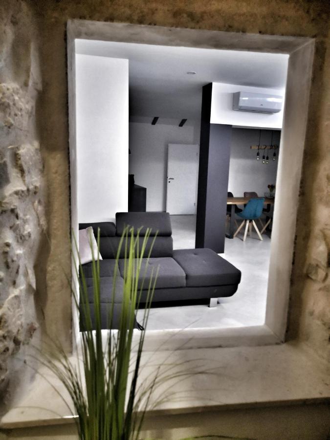 Villa Azzuro Selca  المظهر الخارجي الصورة